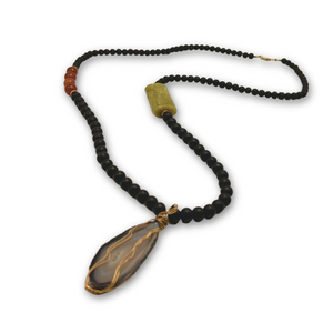 Black Onyx Beads Necklace with Dark Agate Pendent