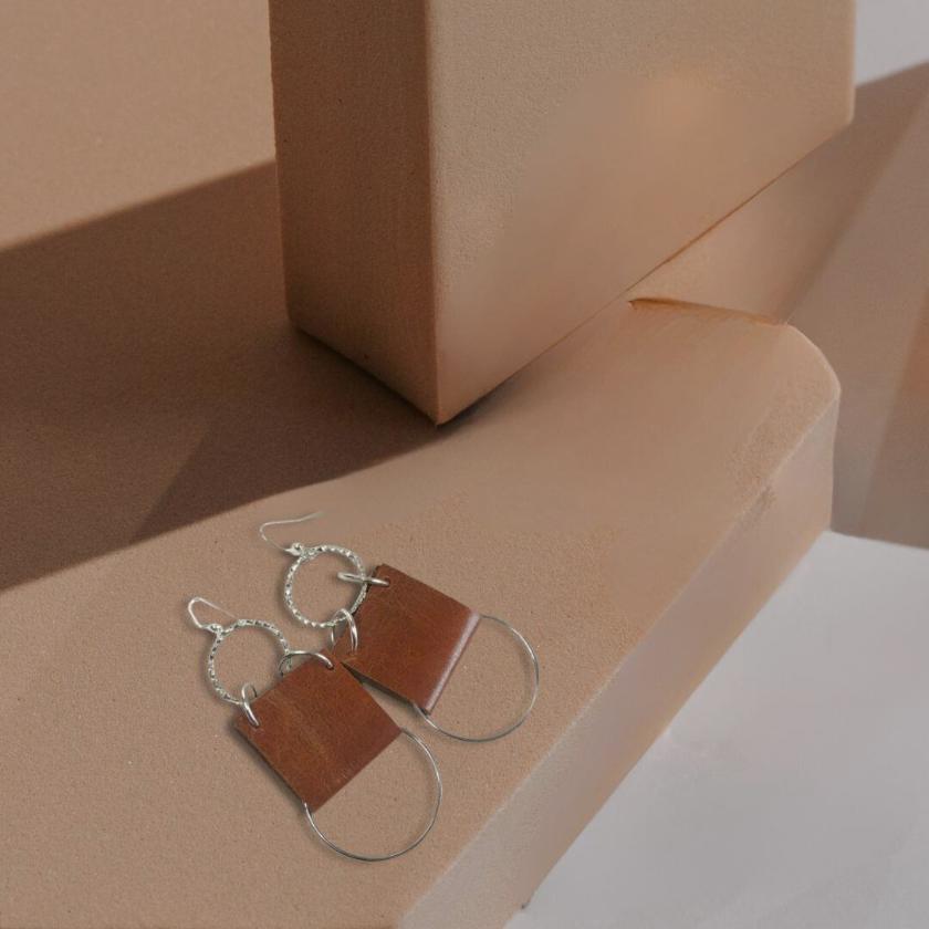 Hook earrings in upcycled leather